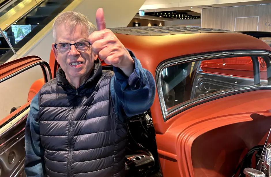 Gold Coast NDIS Provider with elderly woman