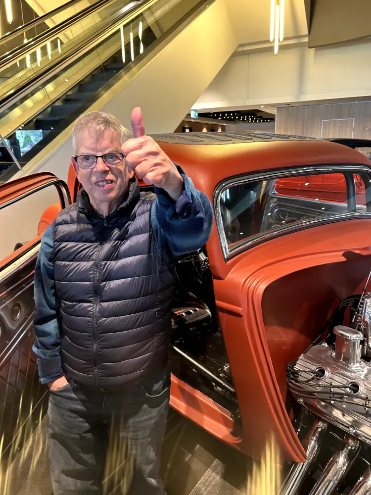 Gold Coast NDIS Provider with elderly woman